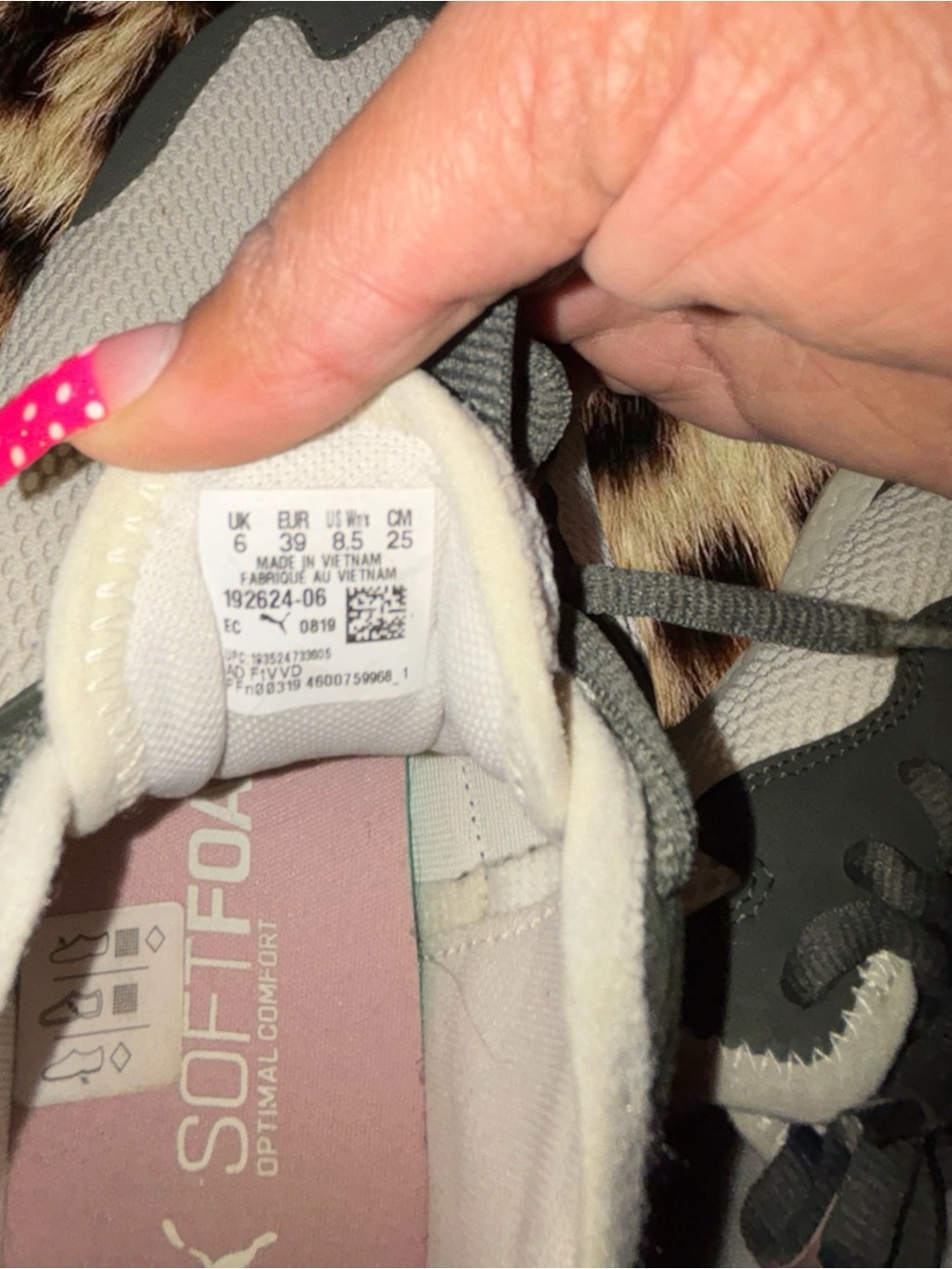 (SIZE 9) PUMA Women's Sneaker Set (2 Pairs) - Picture 7 of 7